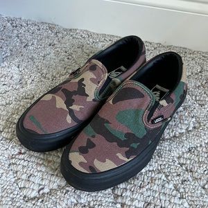 Camo vans